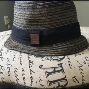 Roots hat